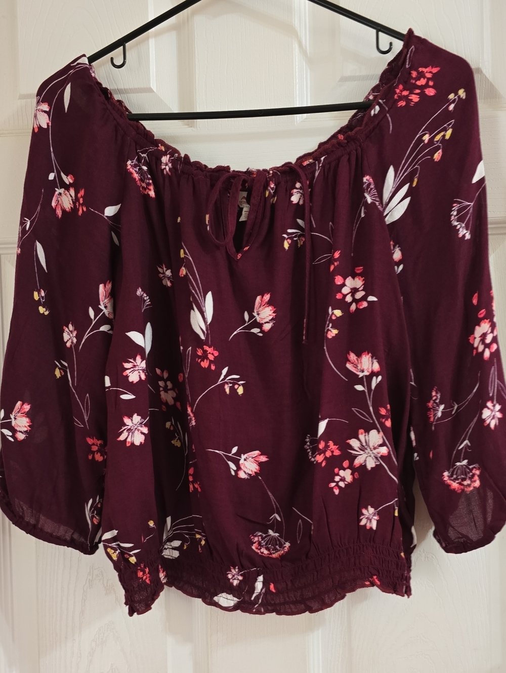 Arizona Jean Company Burgundy Floral Off-Shoulder Blouse